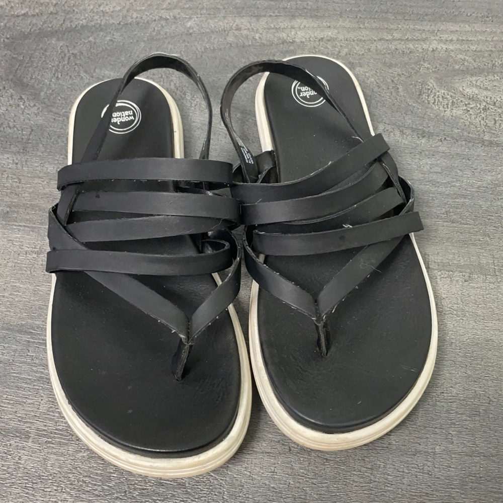 Wonder Nation black strappy sandals size 4